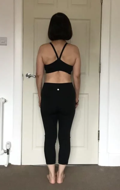 ダイエットに成功し、現在は余分な贅肉がなくなり後ろ姿もすっきり