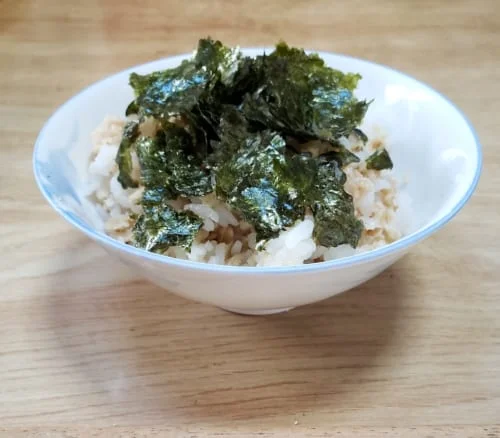 最初はヨーグルト混ぜたりと研究を重ね、味も栄養バランスも良い“自家製オートミールご飯”にたどり着いた