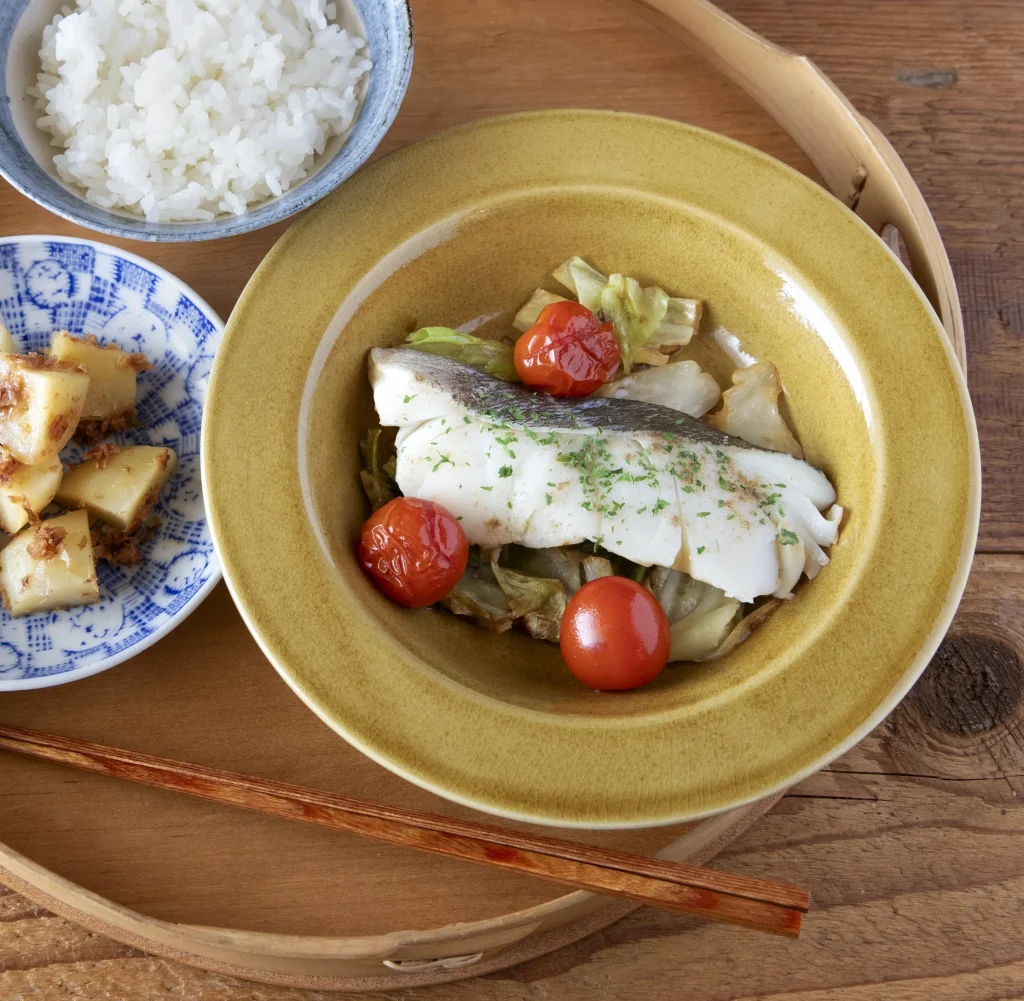 たらとキャベツのフライパン蒸し