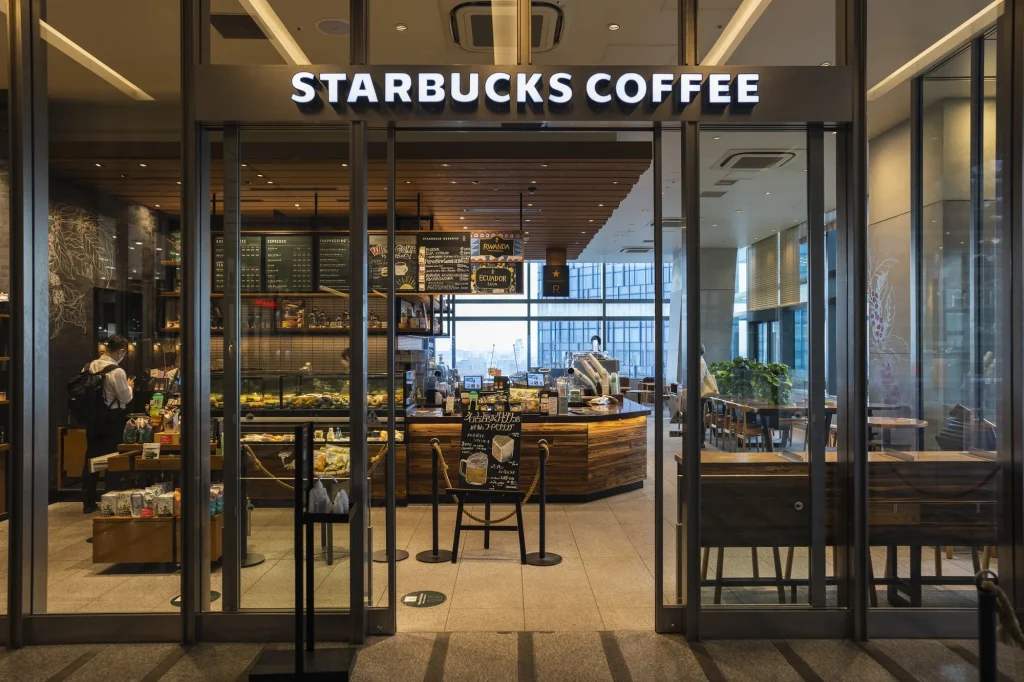 スターバックスで200カロリー以下の定番ドリンク12選|ダイエット中の選び方も